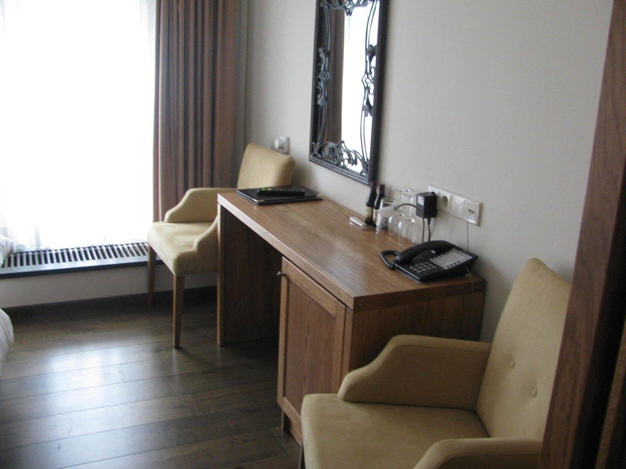 Hotel Restaurant Keizersberg Elsendorp エクステリア 写真
